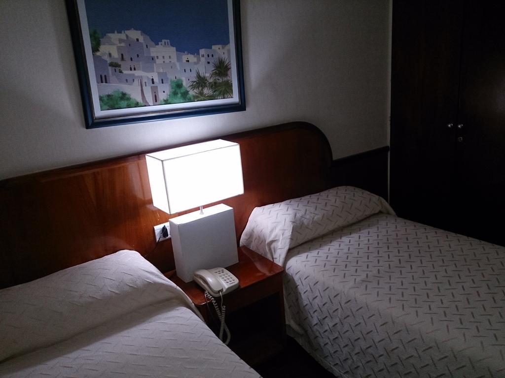 Hotel Orly 科连特斯 客房 照片